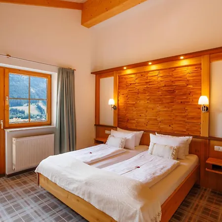 Hotel Alpenhotel Sonneck - Mit Bergbahnticket 3*