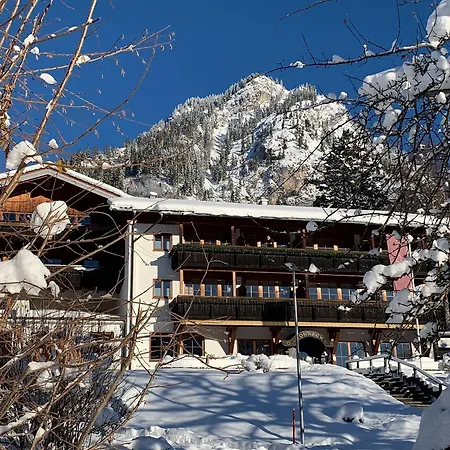 Hotel Alpenhotel Sonneck - Mit Bergbahnticket Bad Hindelang